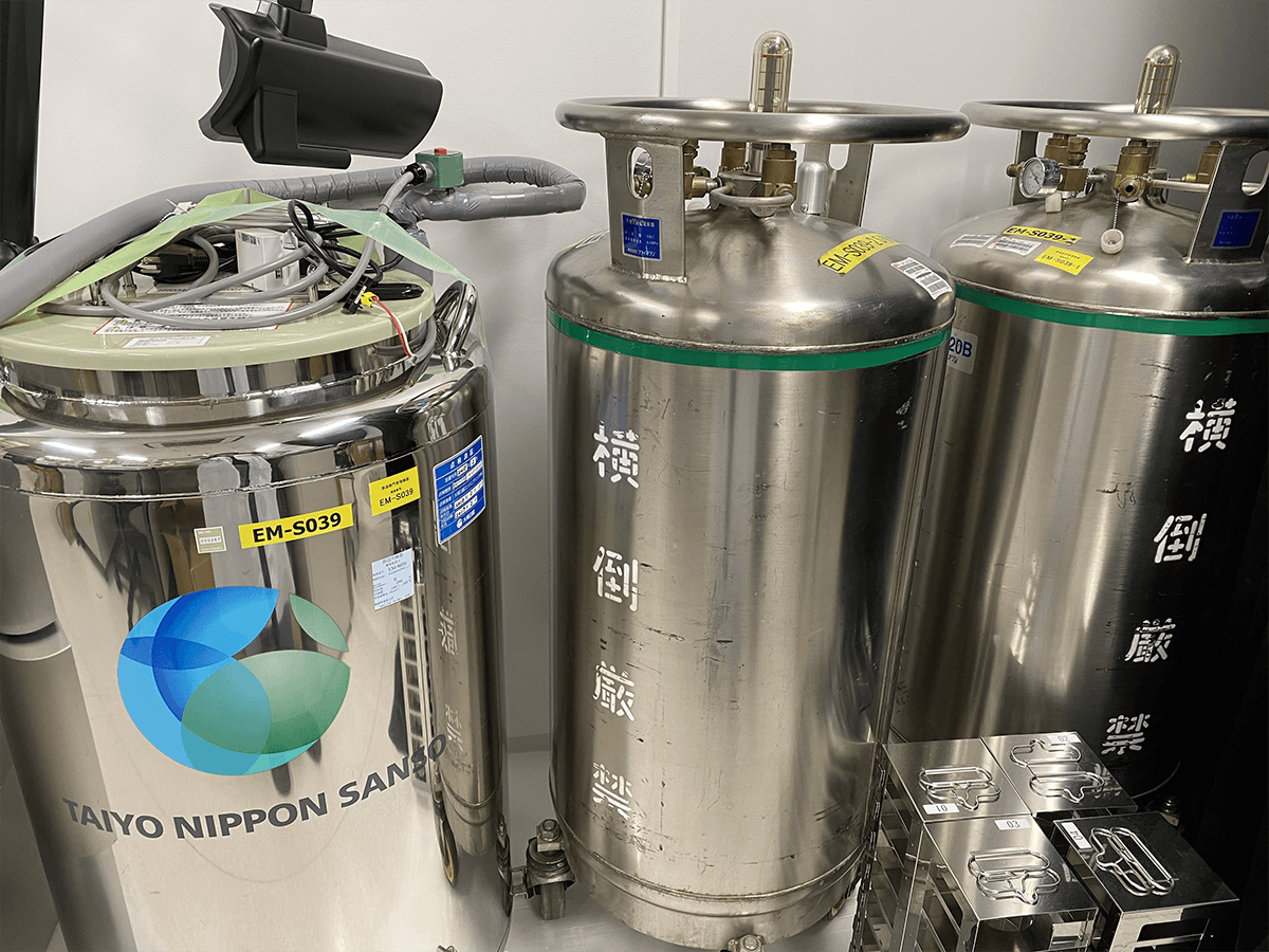 液体窒素凍結保存容器 