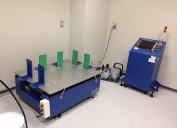 輸送包装試験機　TORANSPORTATION　TESTER 